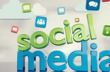 إدارة حسابات التواصل الاجتماعي